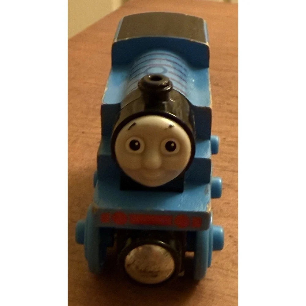 THOMAS THE TRAIN Magnetic‎ Wooden Train 